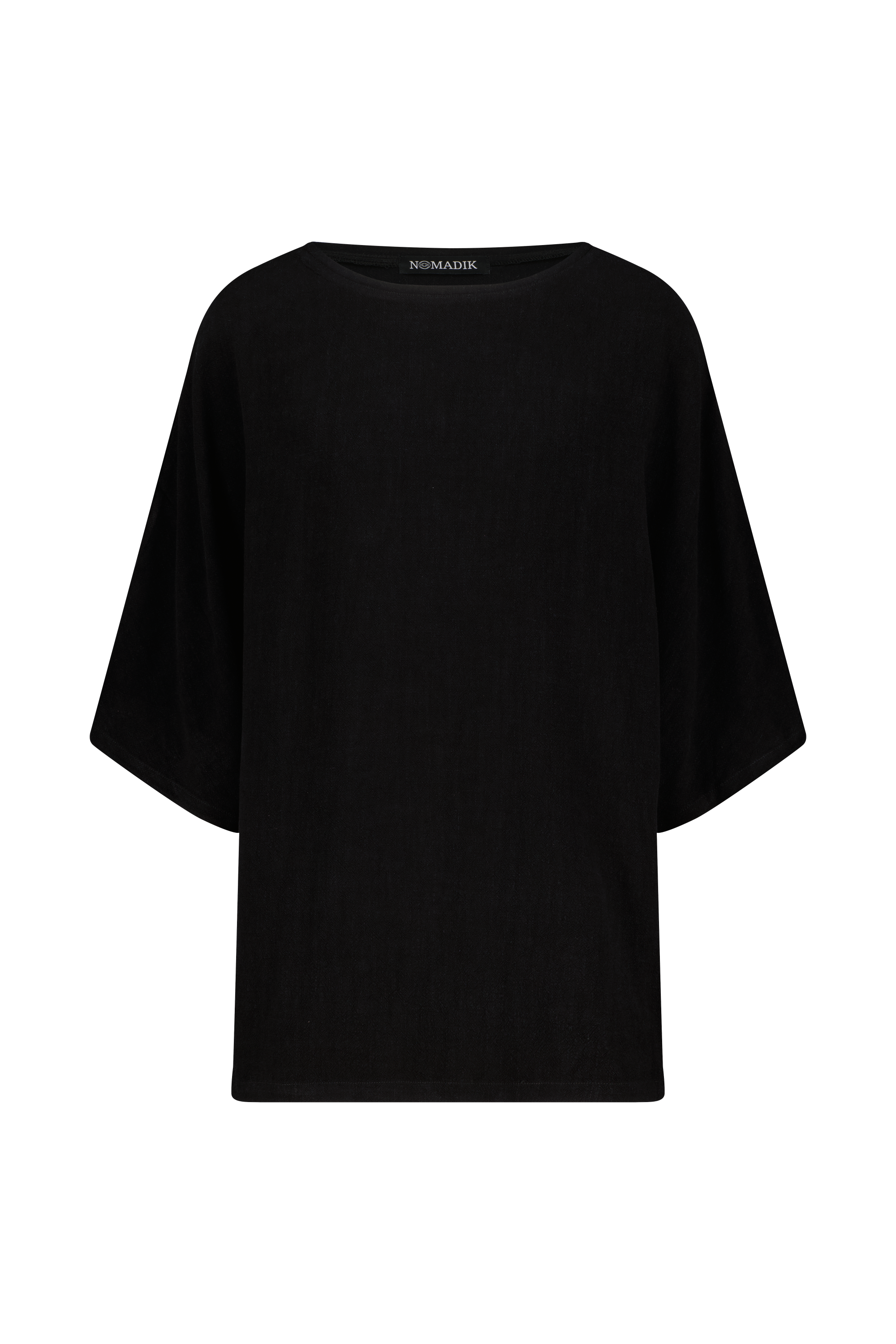 schwarzes Oversize Leinen T-Shirt von Nomadik, designed in Zurich. Luftig-leichter Stoff für Komfort und Bewegungsfreiheit an warmen Tagen.